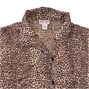 VTG STUNT Mob Wife Glam 100% Silk Leopard Print Blouse 90s Animal Button Up Top
